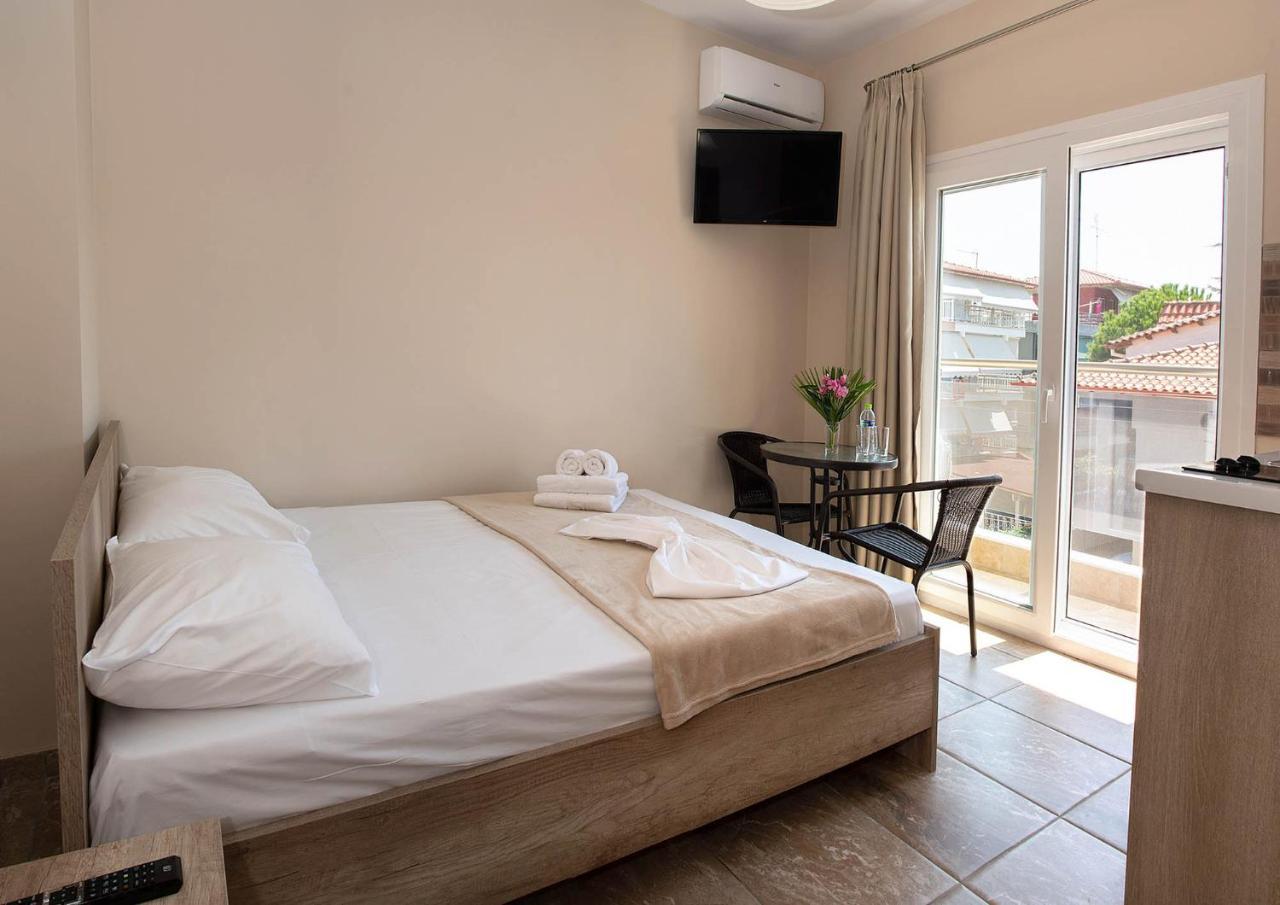Olympic Coast Apartment Olympiaki Akti Bagian luar foto