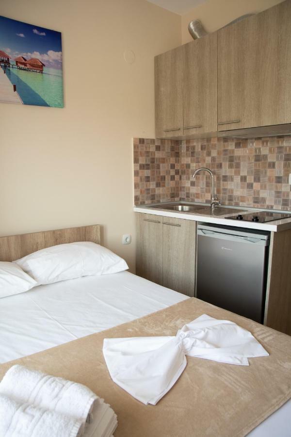 Olympic Coast Apartment Olympiaki Akti Bagian luar foto